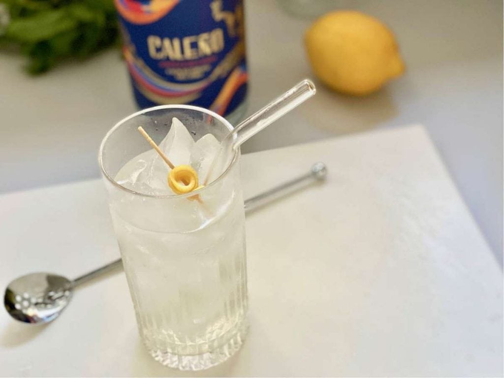 collins mocktail with caleno light