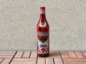 versin vermouth bottle